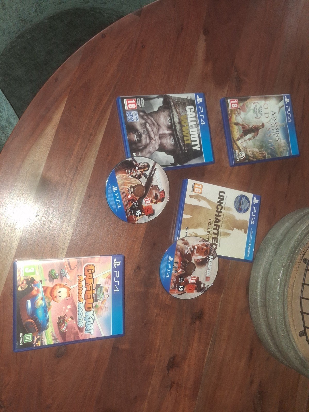 PS4 Games  Garfield Kart, Mafia, Uncharted, CoD WW2, O, Spelcomputers en Games, Ophalen, Gebruikt, Overige genres, Vanaf 18 jaar