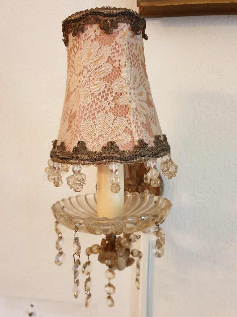 Wandlamp ('wandkandelaar'), met kristallen kralen (1 van 2), Ophalen