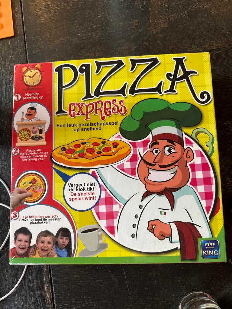 Pizza Express: Leuk gezelschapsspel op snelheid, Hobby en Vrije tijd, Gezelschapsspellen | Bordspellen, Drie of vier spelers, Ophalen of Verzenden