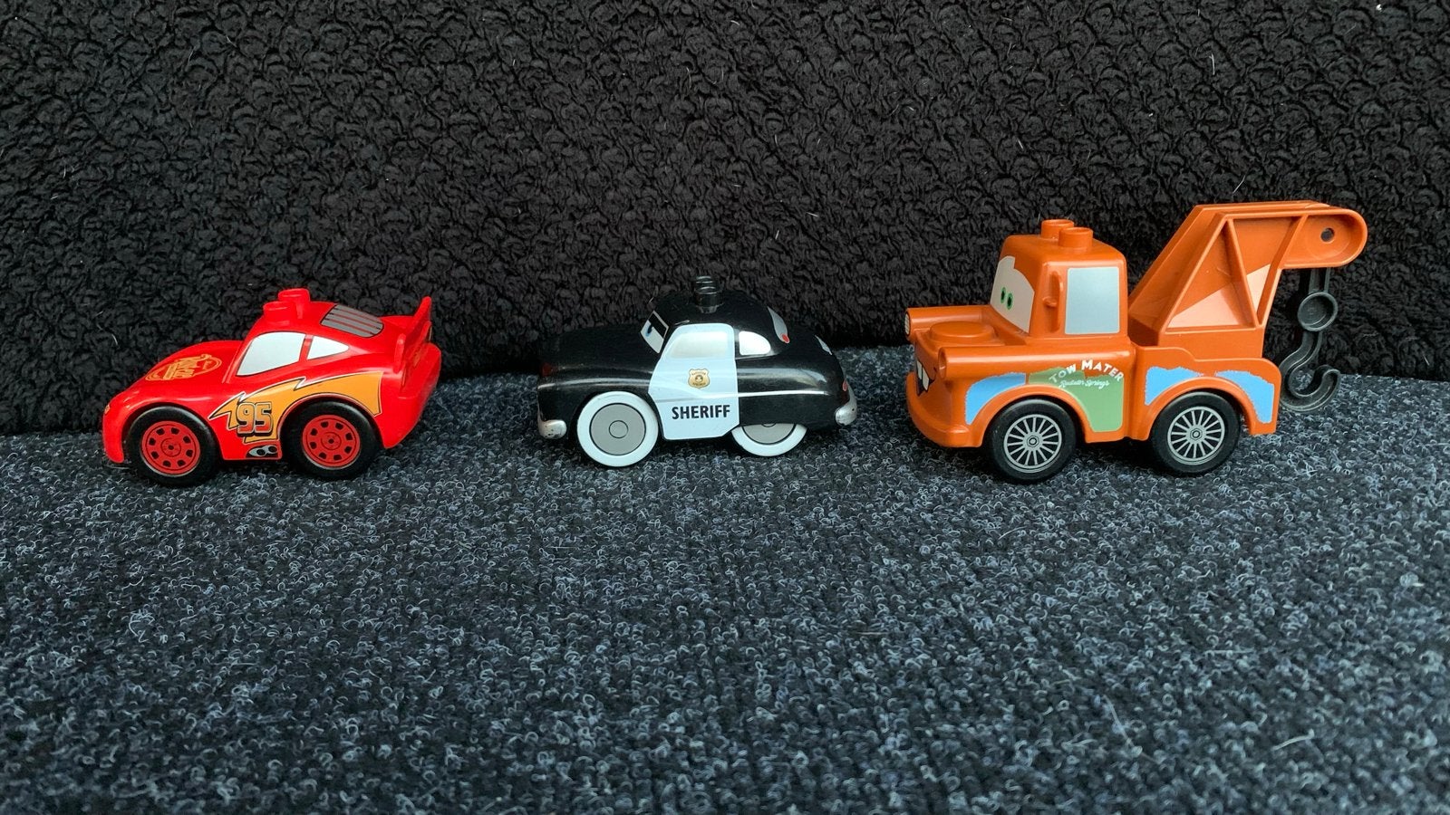 Disney Cars Duplo set: Bliksem, Sheriff en Takel, Ophalen of Verzenden, Zo goed als nieuw, Duplo
