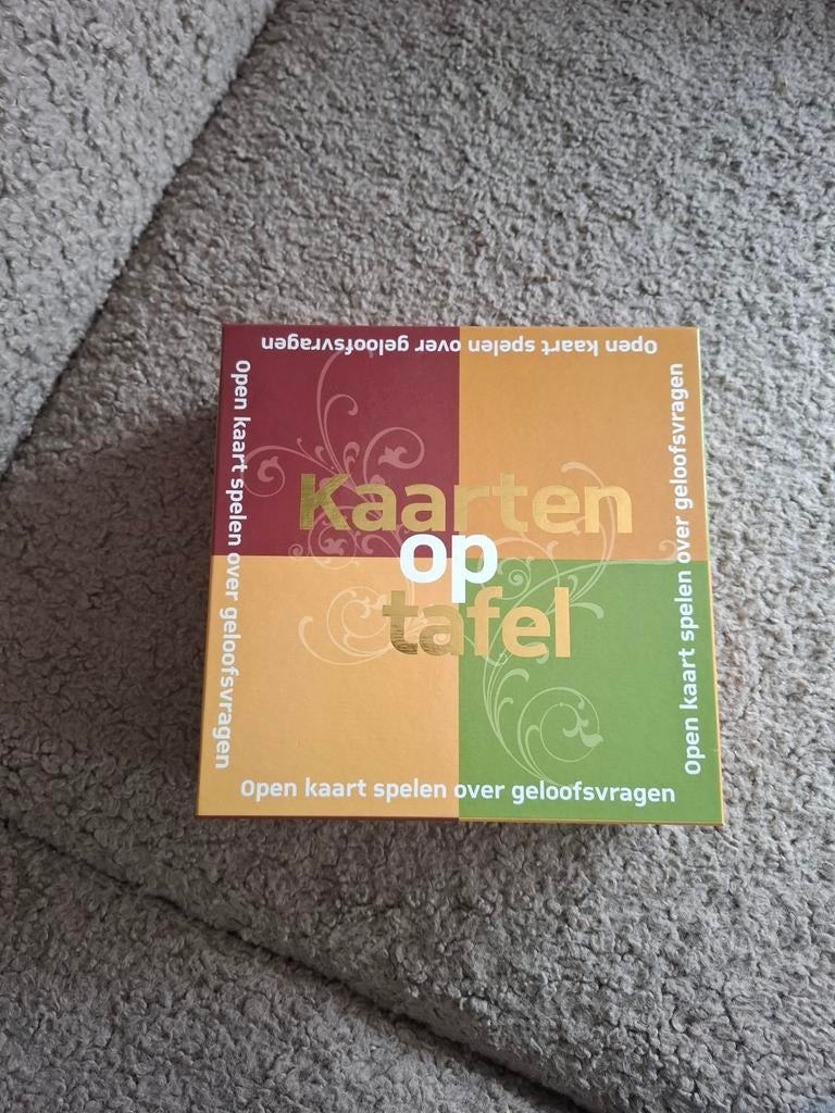 Kaarten op tafel, Nederlands, Ophalen of Verzenden, Zo goed als nieuw, Van Dale