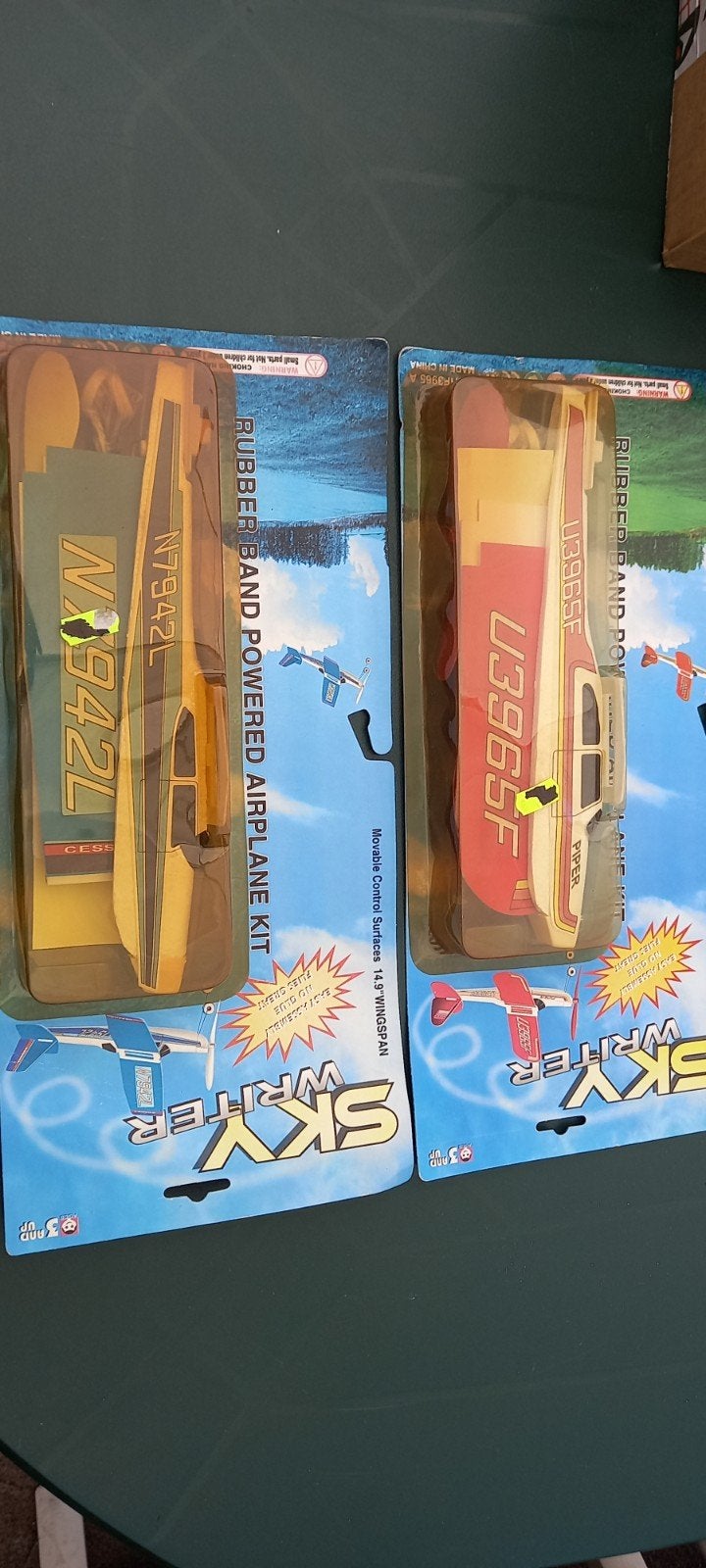 Sky Writer Rubber Band Aangedreven Vliegtuig Kit (2 stuks), Ophalen of Verzenden, Nieuw, Vliegtuig, Overige merken