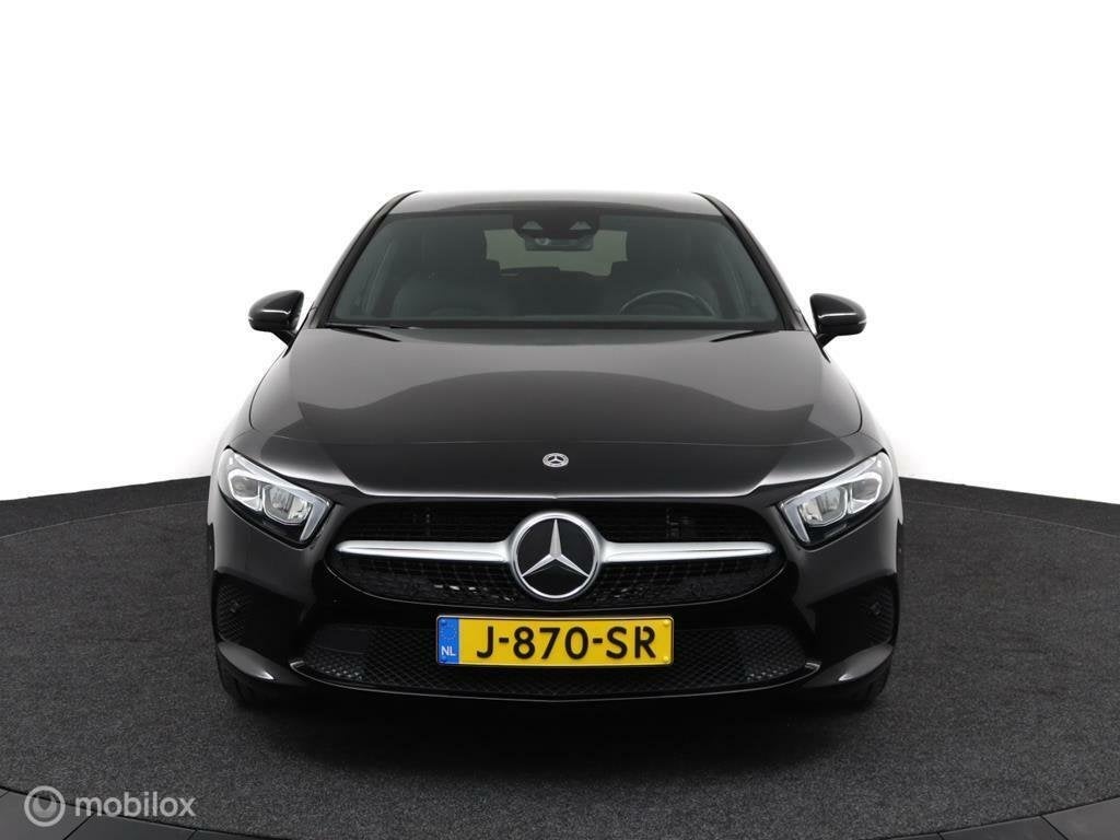 Mercedes-Benz A-klasse 250e 218pk Plug in Hybride NL Auto |, Dealer onderhouden, Gebruikt, 4 cilinders, Met garantie (alle)