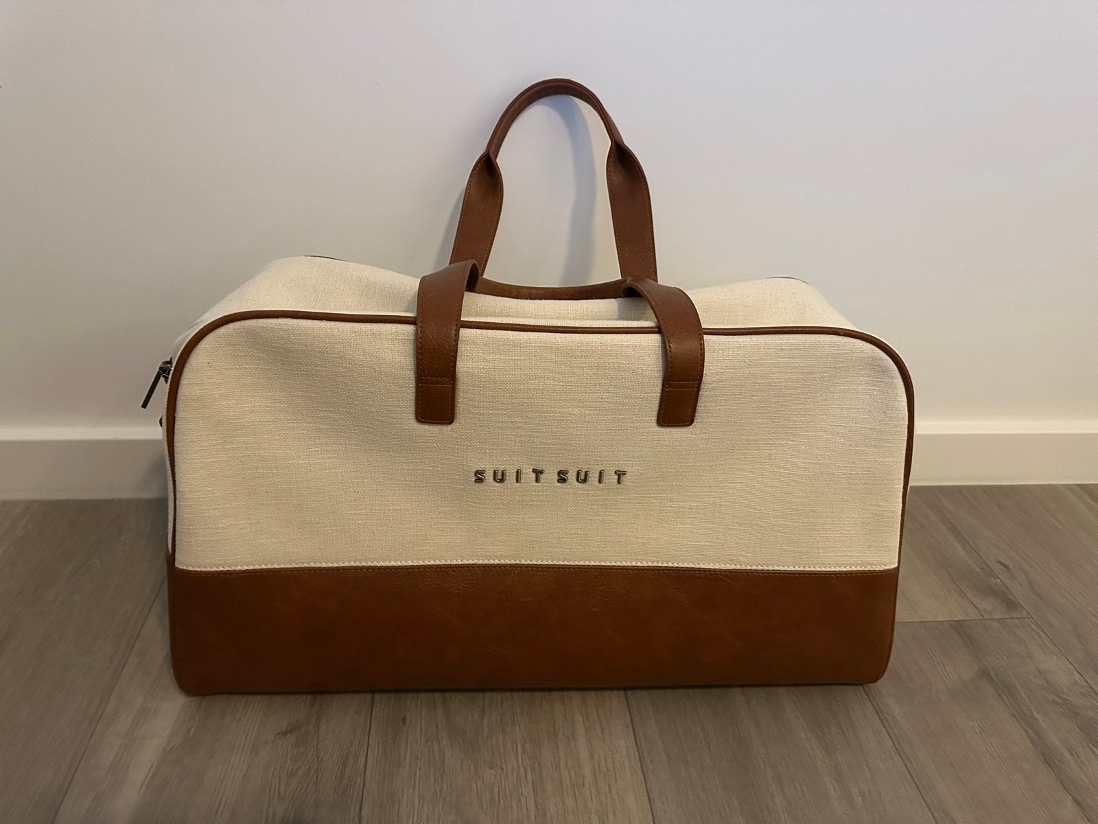 SUITSUIT Reistas - Crème met Bruine Details, Ophalen of Verzenden, Zo goed als nieuw, 60 tot 80 cm, 35 tot 55 cm