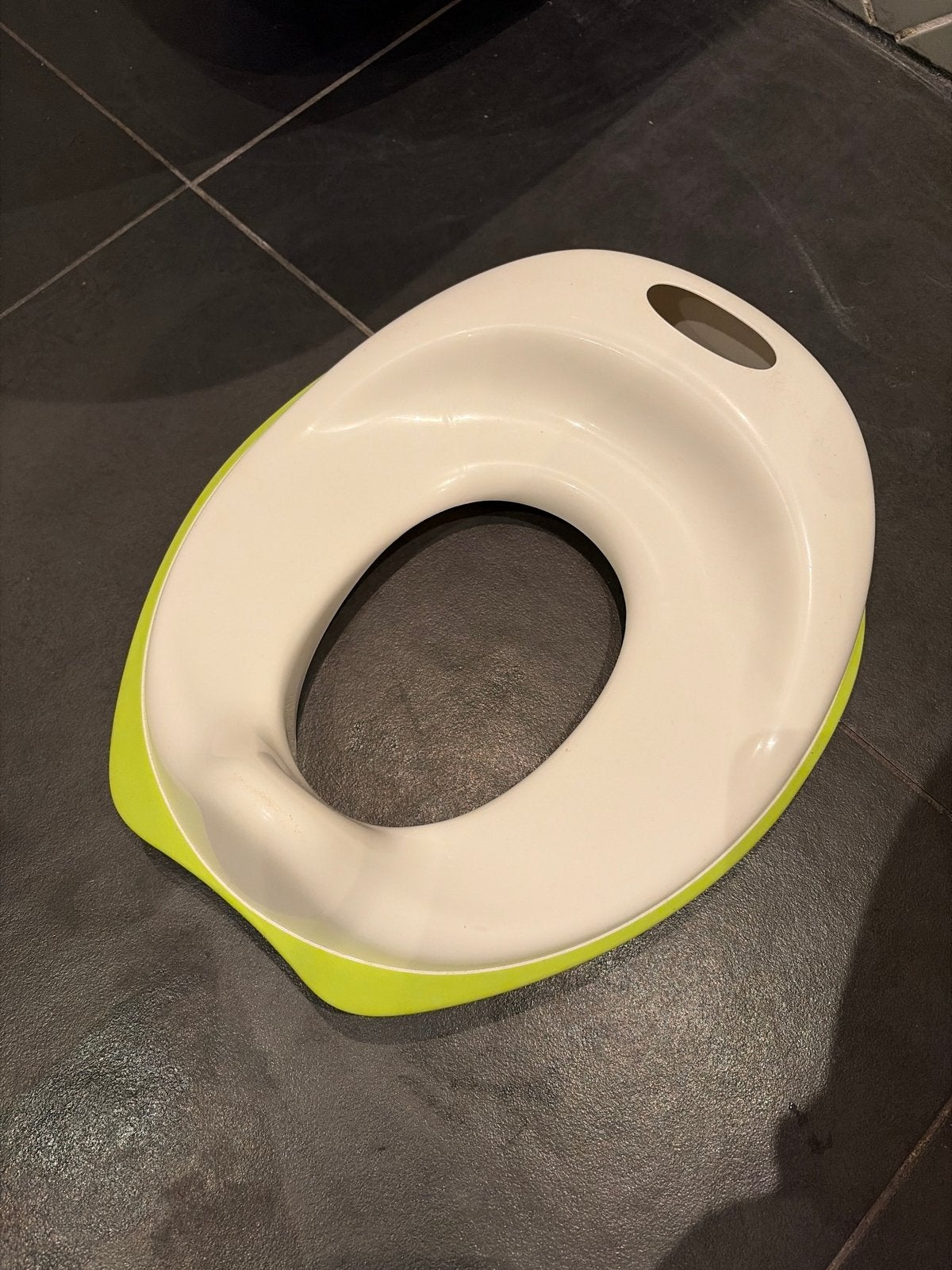 Baby toiletverkleiner - wit/groen ikea wcbril verkleiner, Ophalen, Zo goed als nieuw