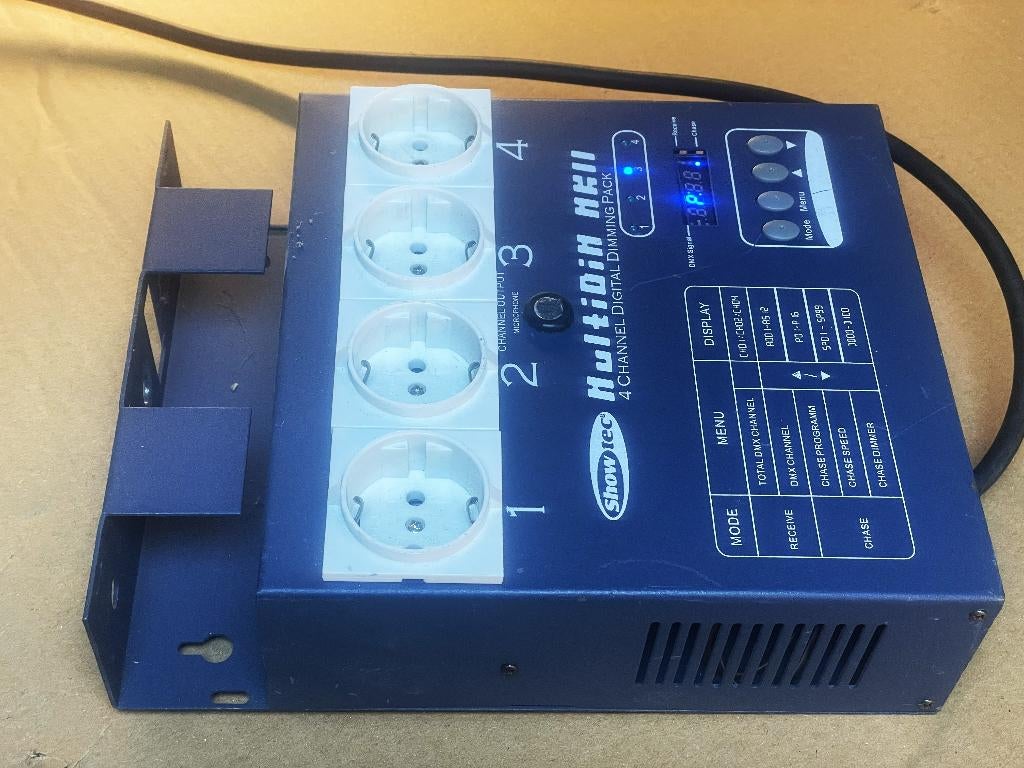 showtec 4  multidim MK2    Nog 2 te koop, Muziek en Instrumenten, Licht en Laser, Ophalen of Verzenden, Zo goed als nieuw, Licht