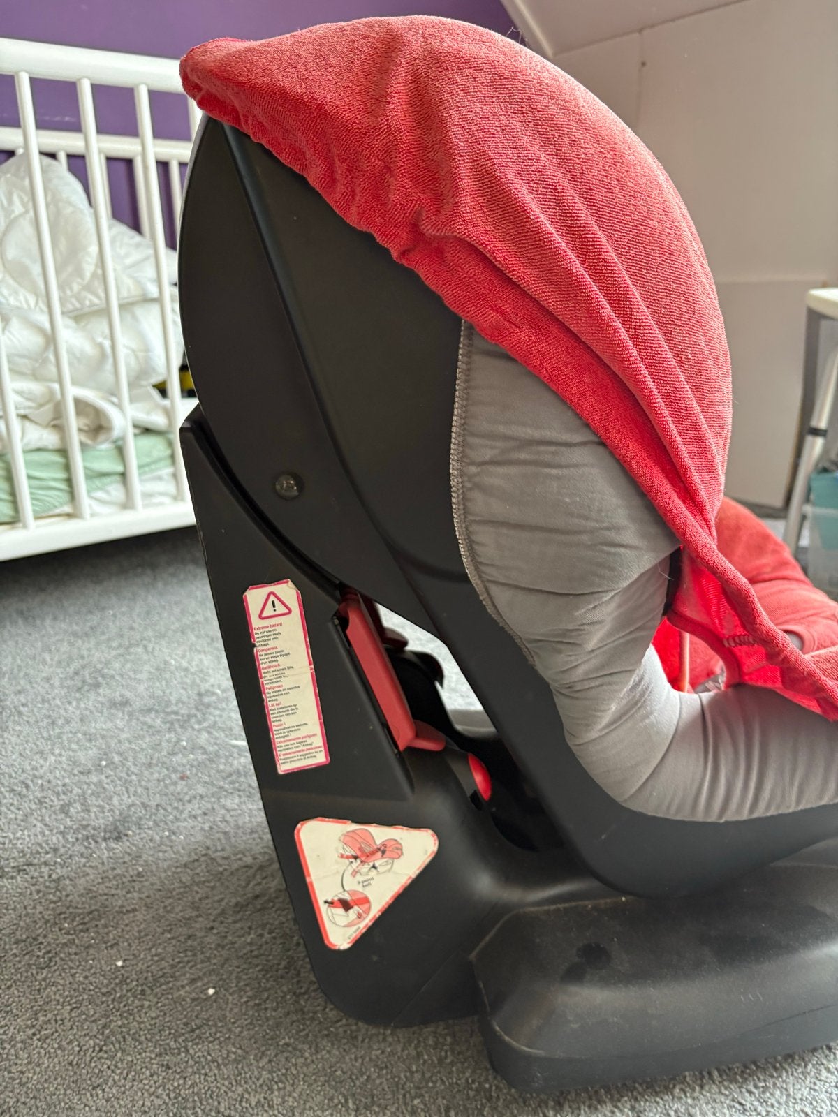Maxi-Cosi autostoel - Rood, Ophalen, 9 t/m 18 kg, Zijbescherming, Maxi-Cosi