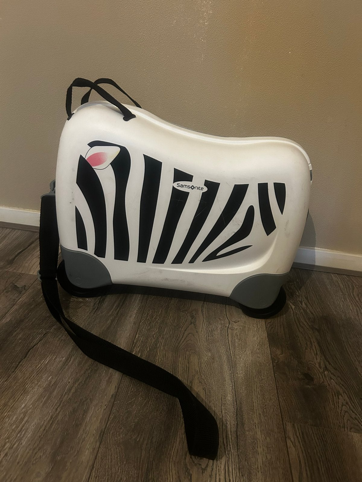 Samsonite Dream Rider Zebra Kids Suitcase met wieltjes, 40 tot 60 cm, 20 tot 30 cm, Wit, Zo goed als nieuw