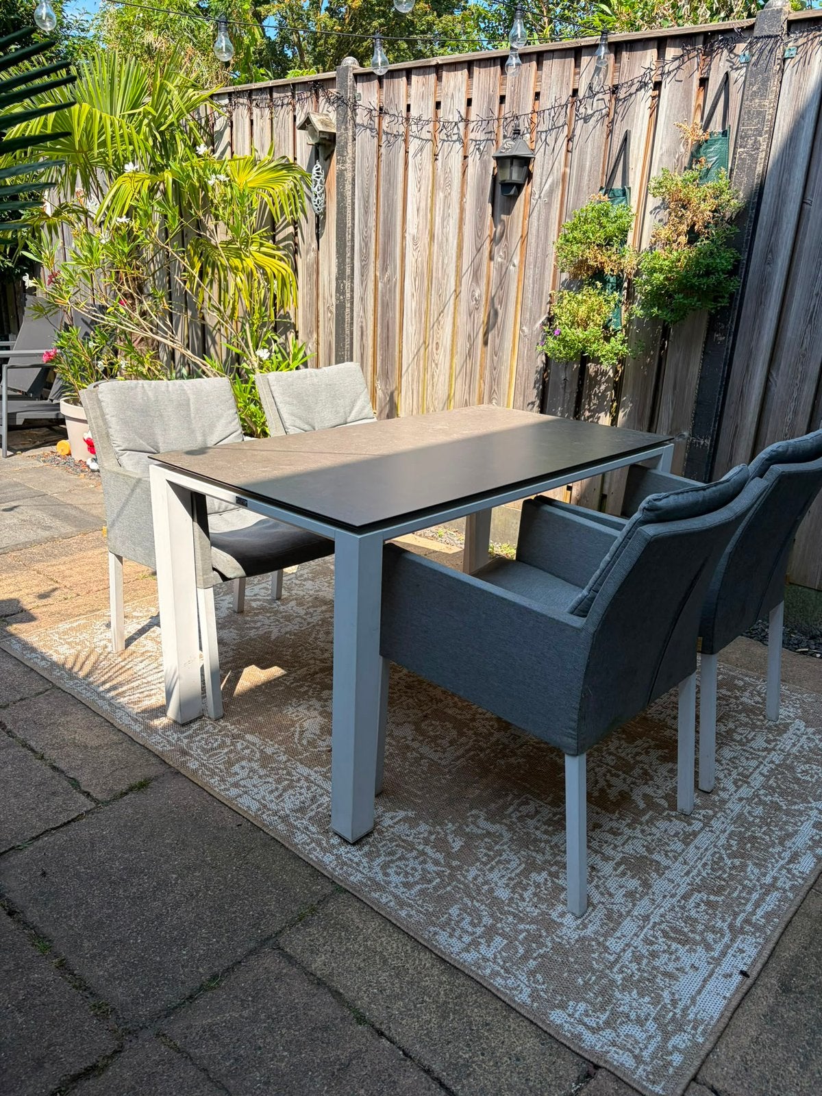 Life buiten dinerset wit/grijs fauteuils met kussens, Tuin en Terras, Tuinsets en Loungesets, Ophalen, Zo goed als nieuw, Aluminium
