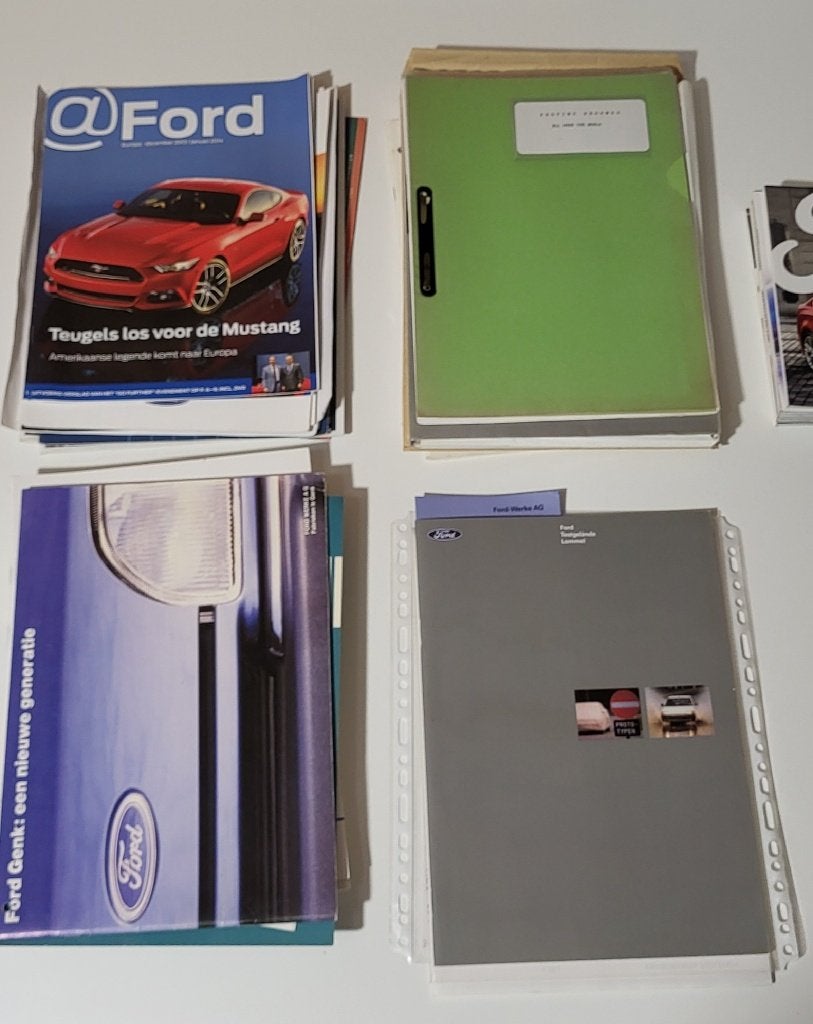 Ford lectuur, Ophalen