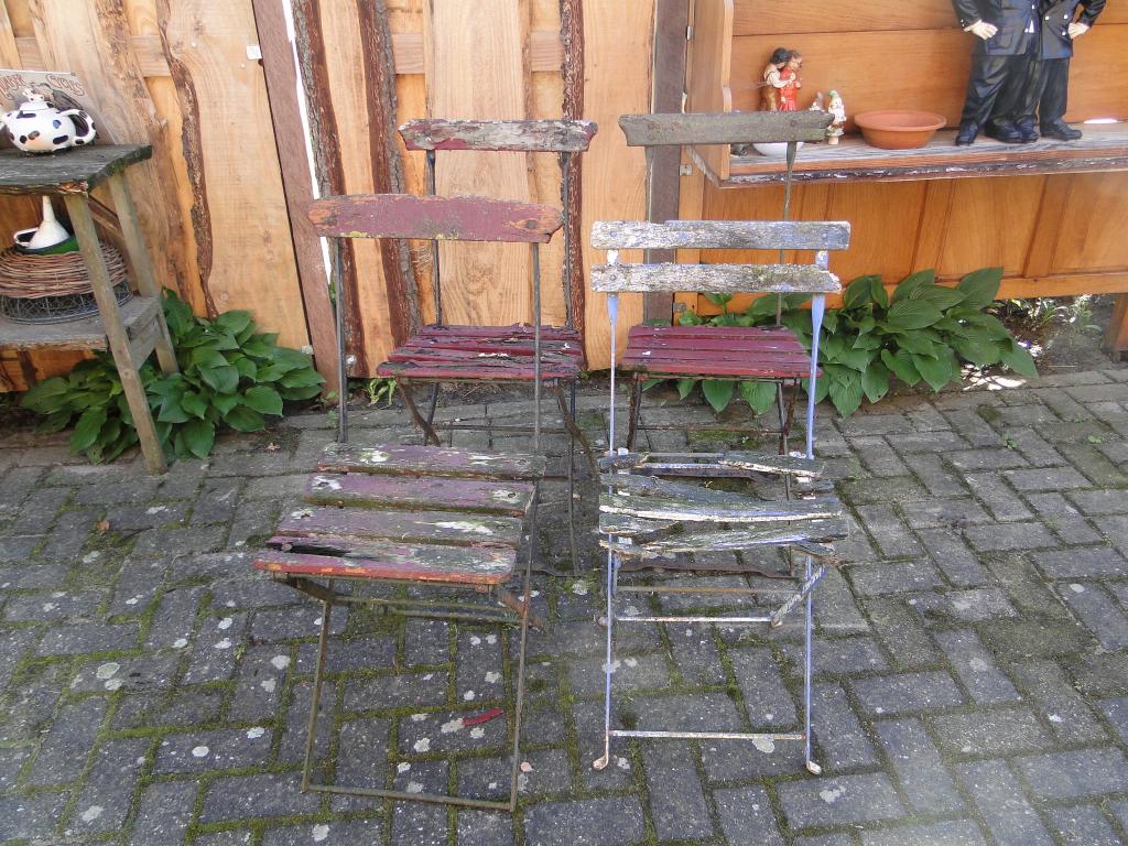 oude klapstoeltjes, Ophalen, Gebruikt, Metaal, Inklapbaar