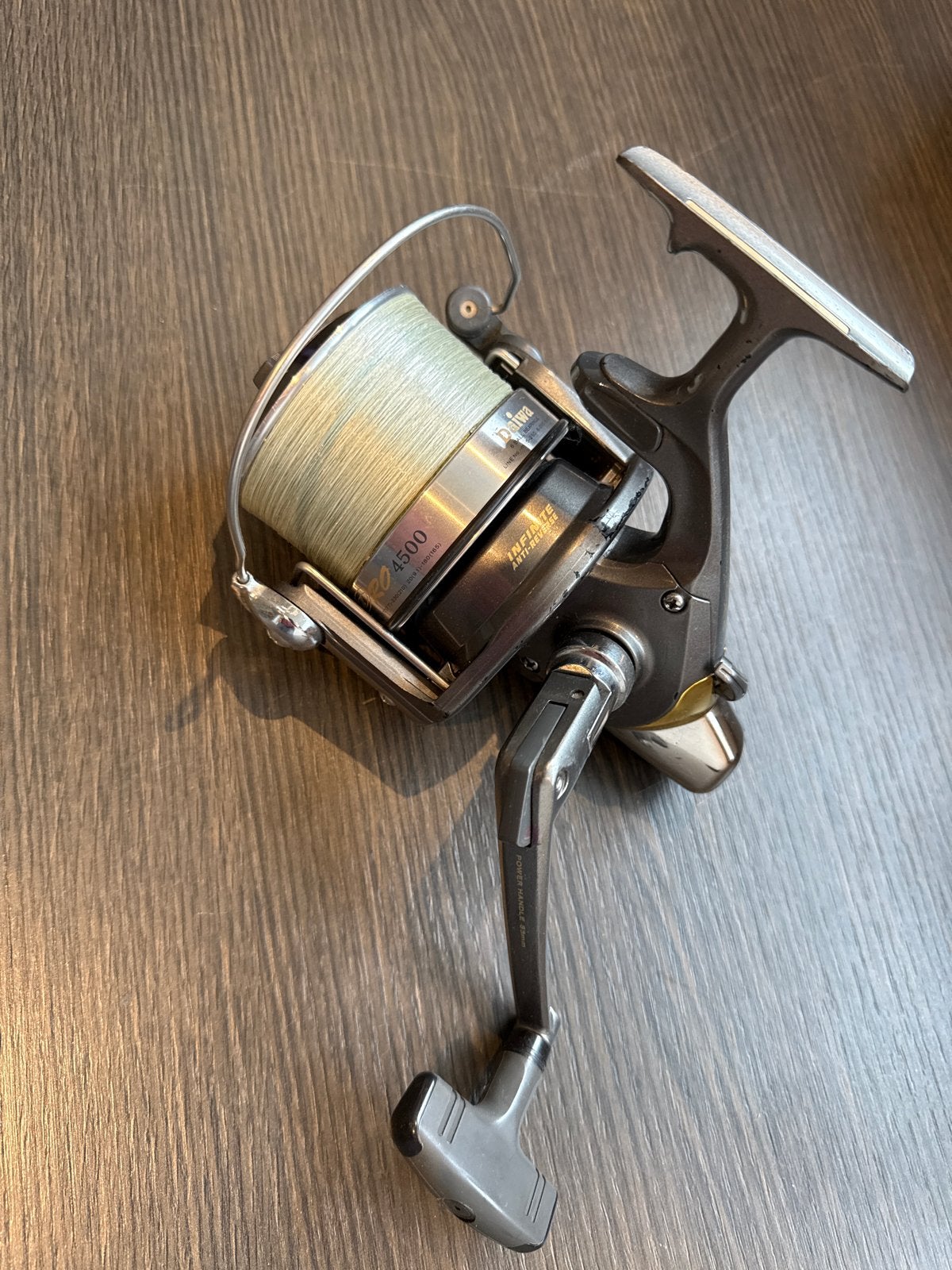 Daiwa Emblem Pro 4500 Vismolen, Ophalen, Gebruikt, Molen