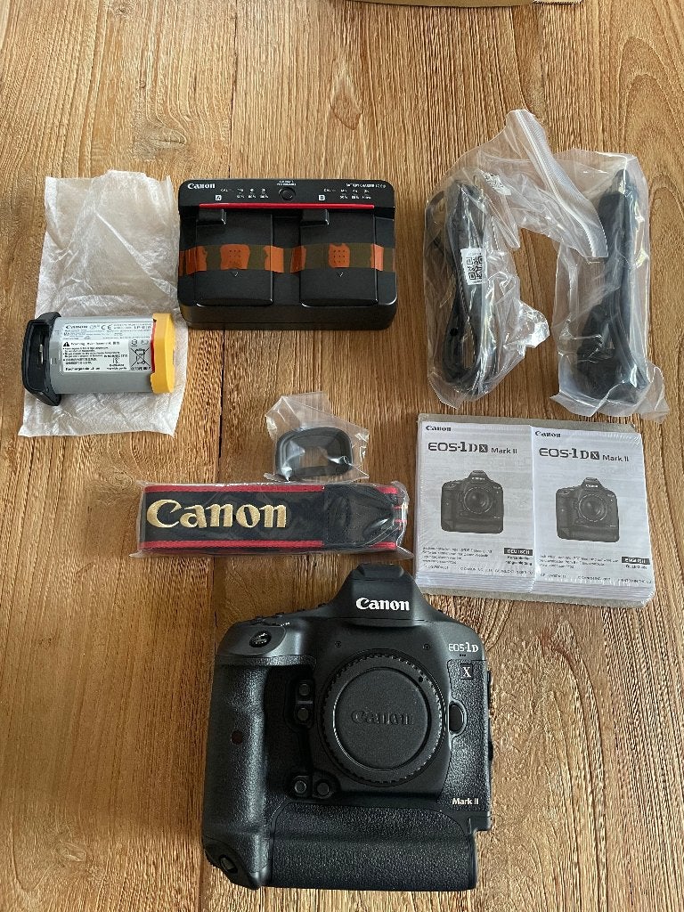 Canon body EOS 1D X mark II, Canon, Nieuw, Geen optische zoom, Lensdop
