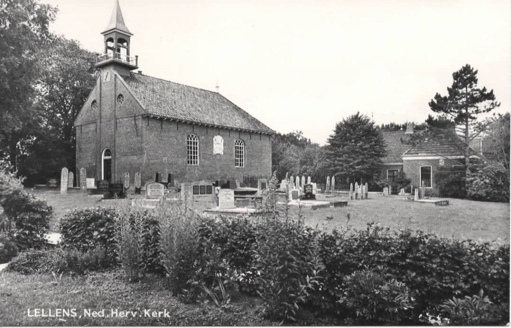 Ansichtkaart Lellens, Ned. Herv. Kerk, Ophalen of Verzenden, 1960 tot 1980, Ongelopen, Groningen