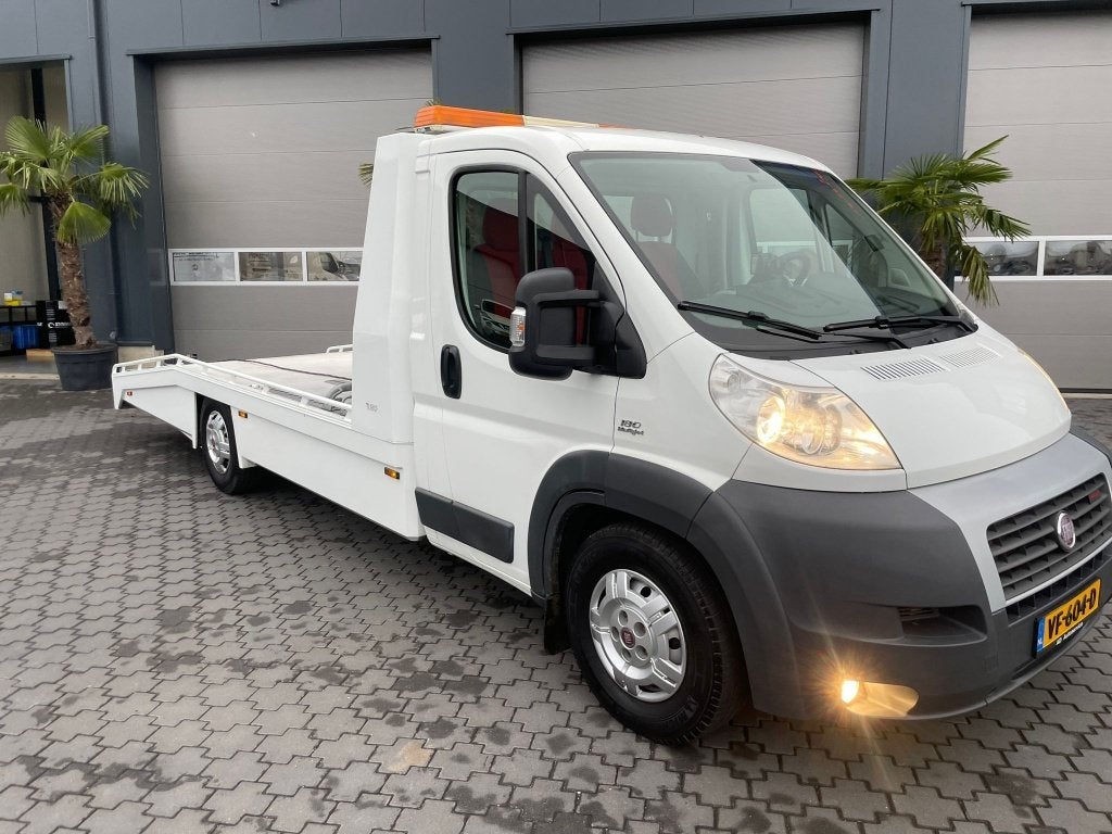 Fiat Ducato N1 70.000km NAP Tijhof oprijwagen 3.0 diesel, Auto's, Euro 5, Stof, Origineel Nederlands, 177 pk