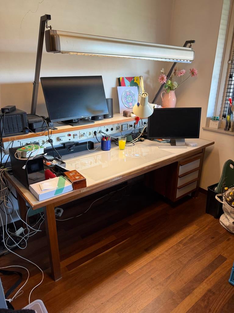 Houten labtafel, meettafel, werktafel. 220x80 en 74 cm hoog, Doe-het-zelf en Verbouw, Meetapparatuur, Ophalen, Gebruikt