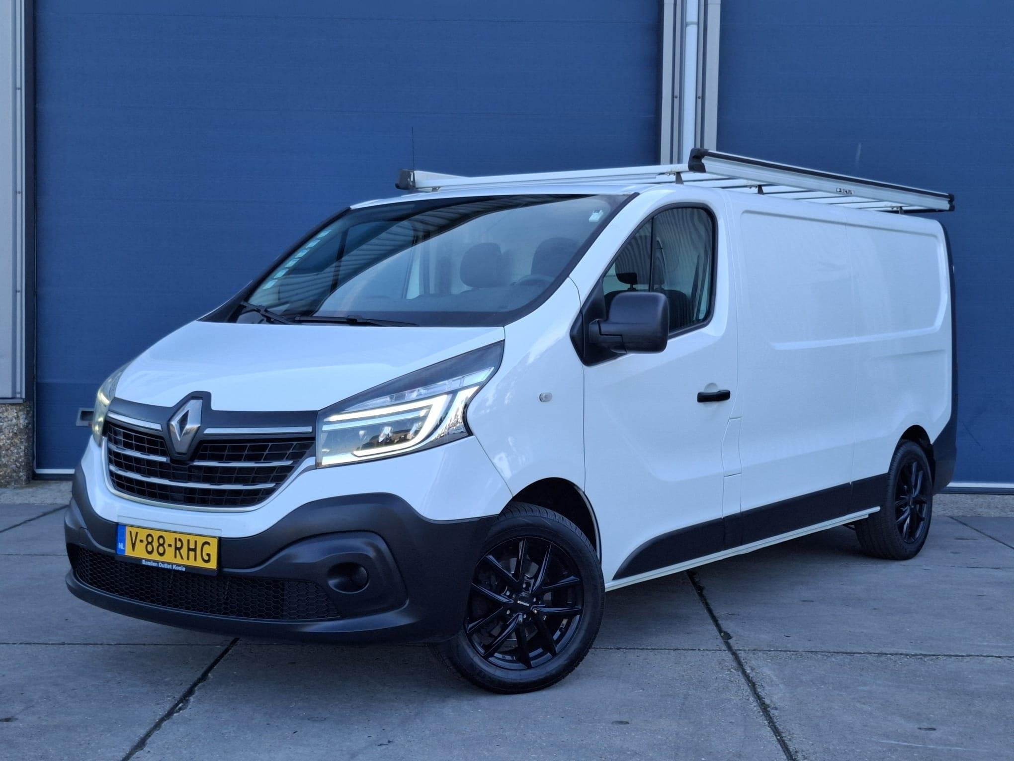 Renault Trafic 2.0 dCi 120 T29 L2H1 Luxe AIRCO / KASTEN INRI, Voorwielaandrijving, Stof, Gebruikt, Euro 6