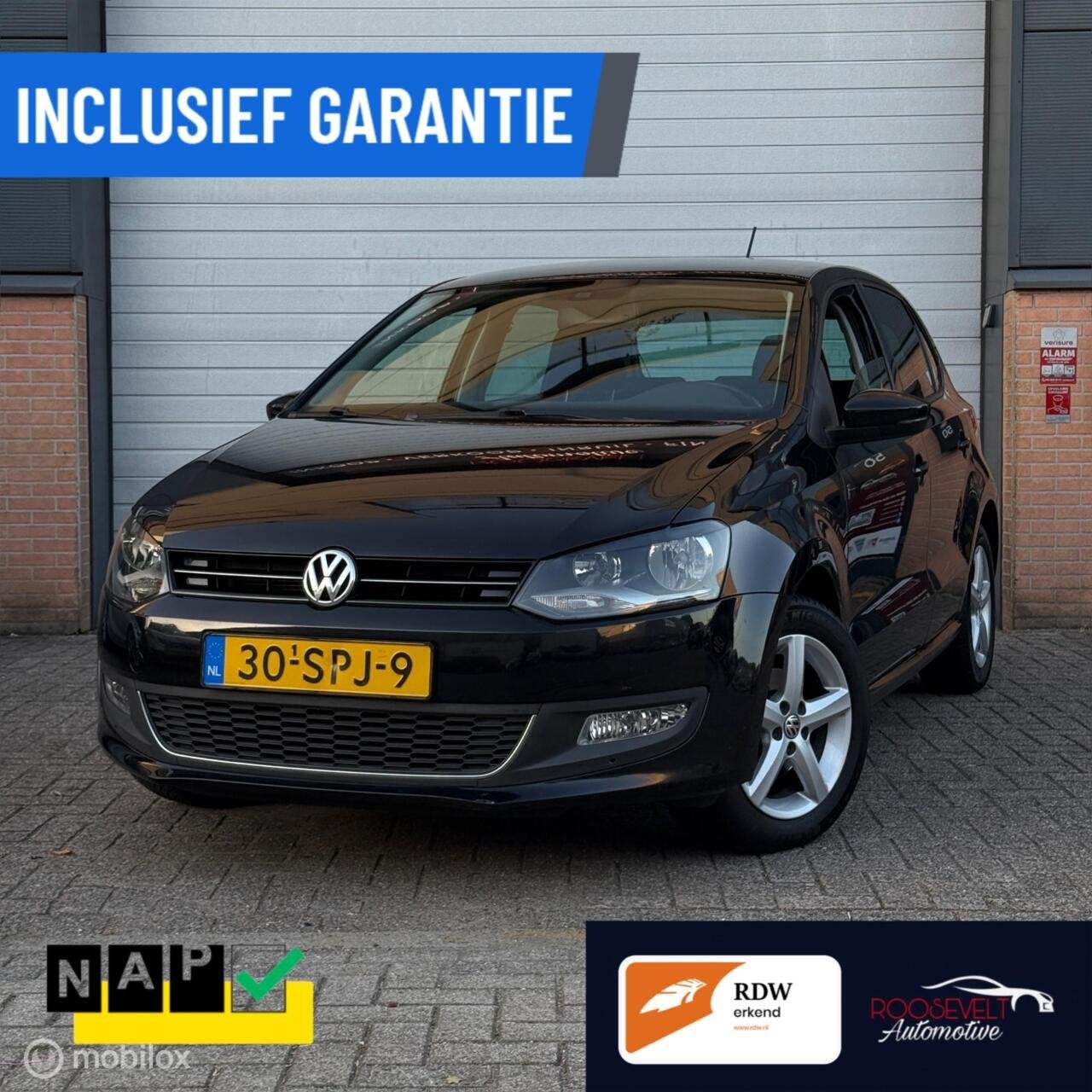 Volkswagen Polo 1.2 TSI Highline / AUTOMAAT / TREKHAAK / NAP, Euro 5, Stof, Zwart, 4 cilinders