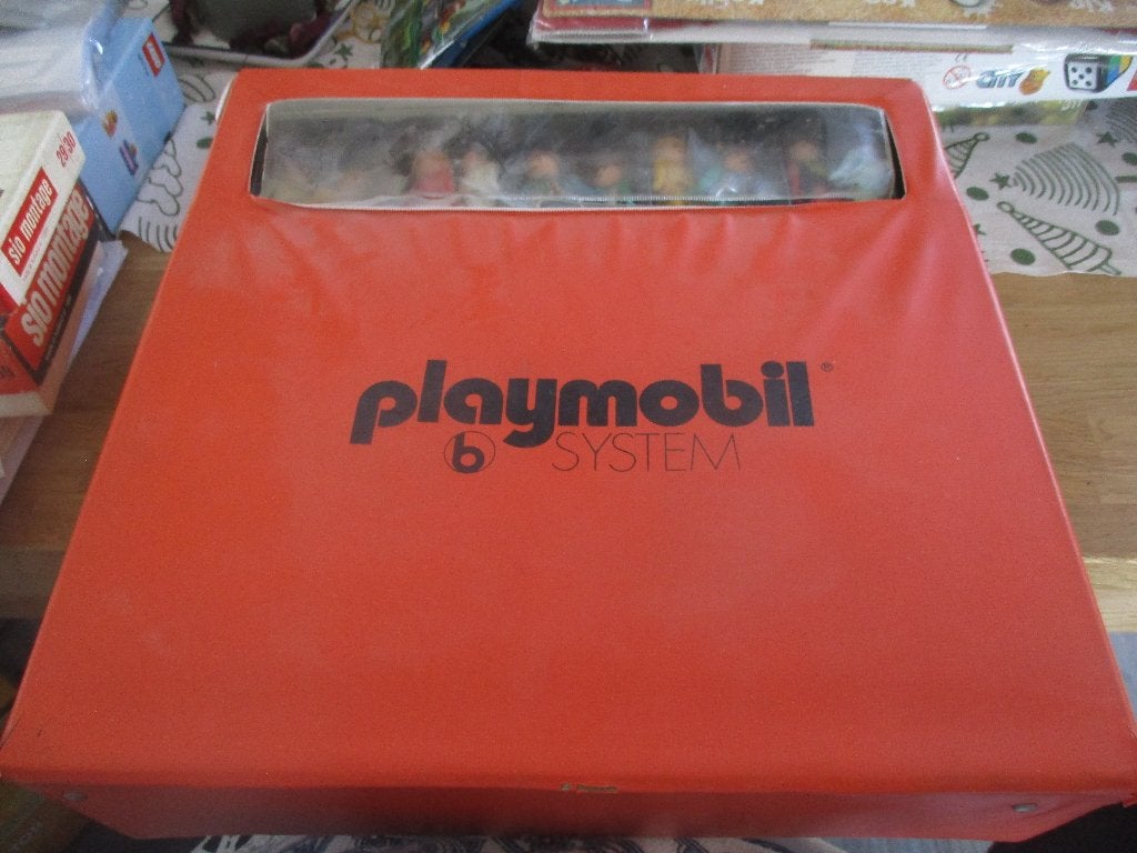 2 vintage koffers vol playmobile, Kinderen en Baby's, Speelgoed | Playmobil, Ophalen of Verzenden, Gebruikt, Overige series, Losse onderdelen