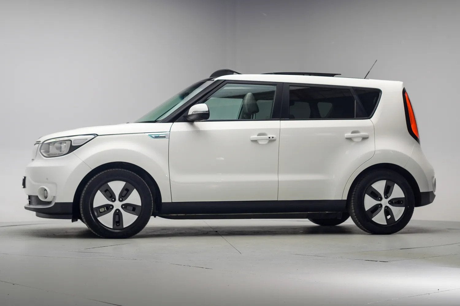 Kia Soul EV Edition 30 KWh Aut. {Pano/Apple/Android/Navi/Cli, Auto's, Automaat, 0 cilinders, Gebruikt, Wit