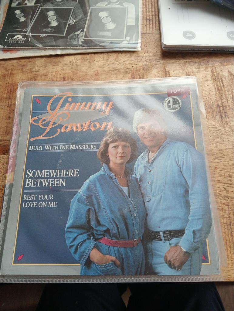 Jimmy lawton - somewhere between, Ophalen of Verzenden, Zo goed als nieuw, Pop