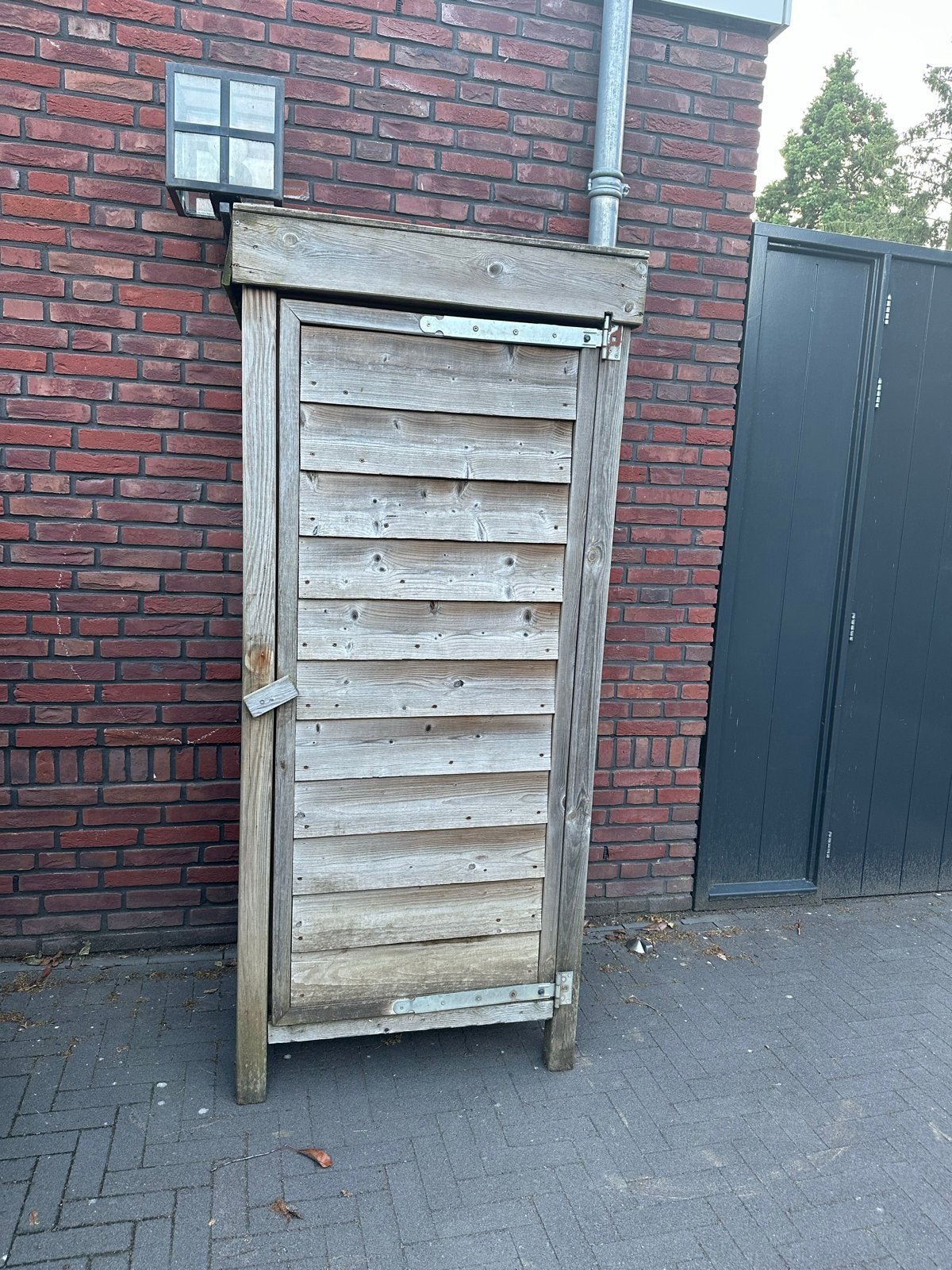 Houten Tuinkast 80x190x60cm - Ideaal voor Opslag, Tuin en Terras, Ophalen, Gebruikt, Hout, Overige typen