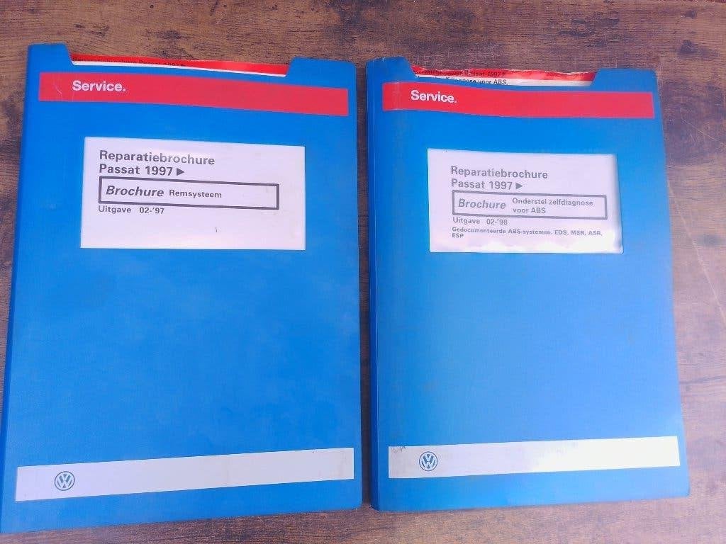 Vw Passat B5 dealer werkplaatsboek remsysteem + ABS storing, Ophalen of Verzenden, Gelezen, Volkswagen