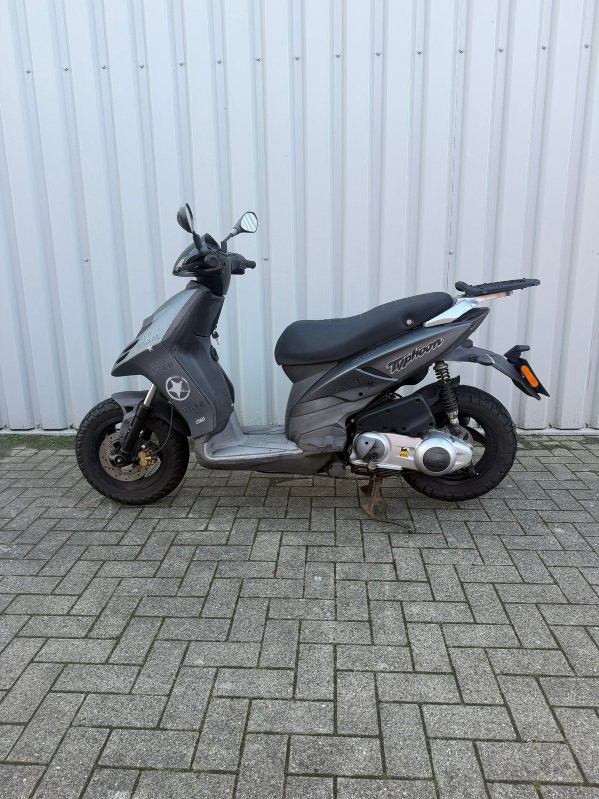 piaggio tph 125 cc, Ophalen of Verzenden, Zo goed als nieuw, Benzine, Overige modellen