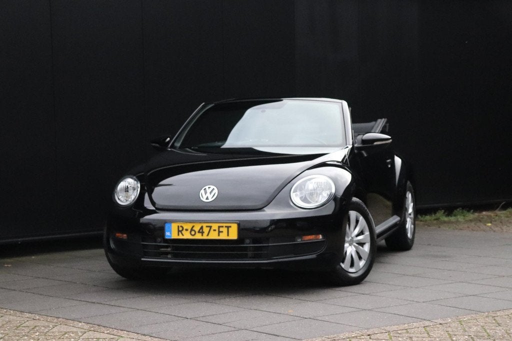 Volkswagen Beetle Cabriolet Cabriolet 1.2 TSI Design BlueMot, Auto's, Volkswagen, Stof, 4 cilinders, Cabriolet, 4 stoelen