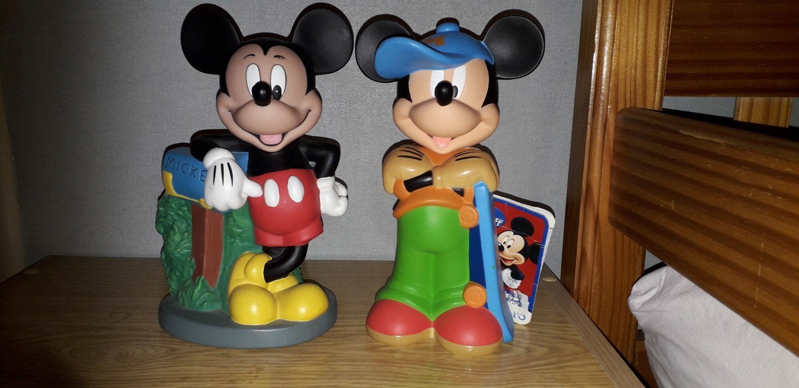 Disney Mickey Mouse, Ophalen of Verzenden, Mickey Mouse, Zo goed als nieuw, Beeldje of Figuurtje