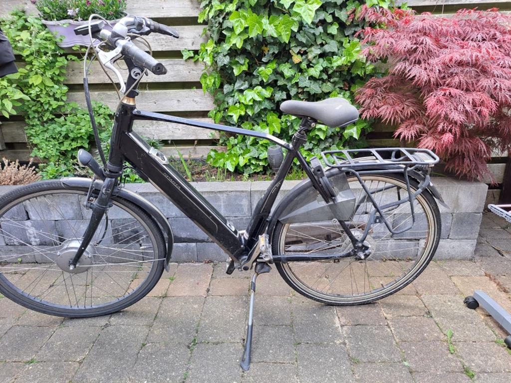 Opknapper! Zwarte sparta elektrische fiets!, Fietsen en Brommers, Ophalen, Gebruikt, Velgrem, Versnellingen