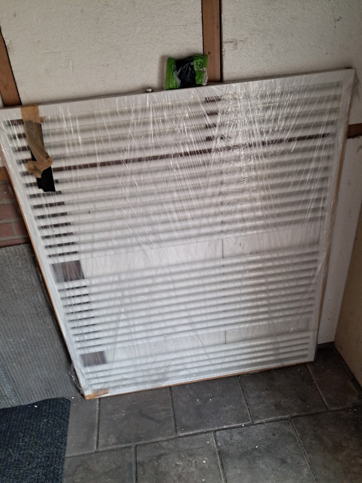 radiatoren  100x120  voor25 met ophang beugel, Ophalen of Verzenden, Radiator, 30 tot 80 cm