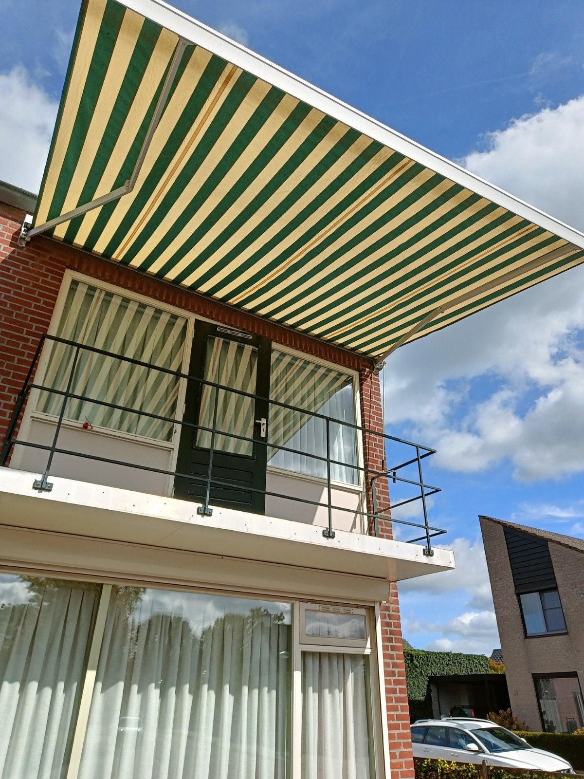 LUIFEL KNIKARM MET DRAAISTANG 3.50 meter breed, Tuin en Terras, 150 tot 300 cm, Ophalen, Knikarmscherm
