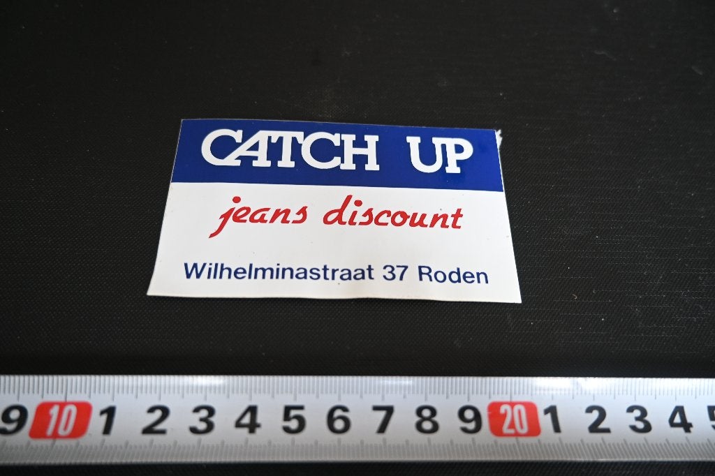 sticker  Roden CATCH UP Jeans discount  Wilhelminastraat 37, Ophalen of Verzenden, Zo goed als nieuw