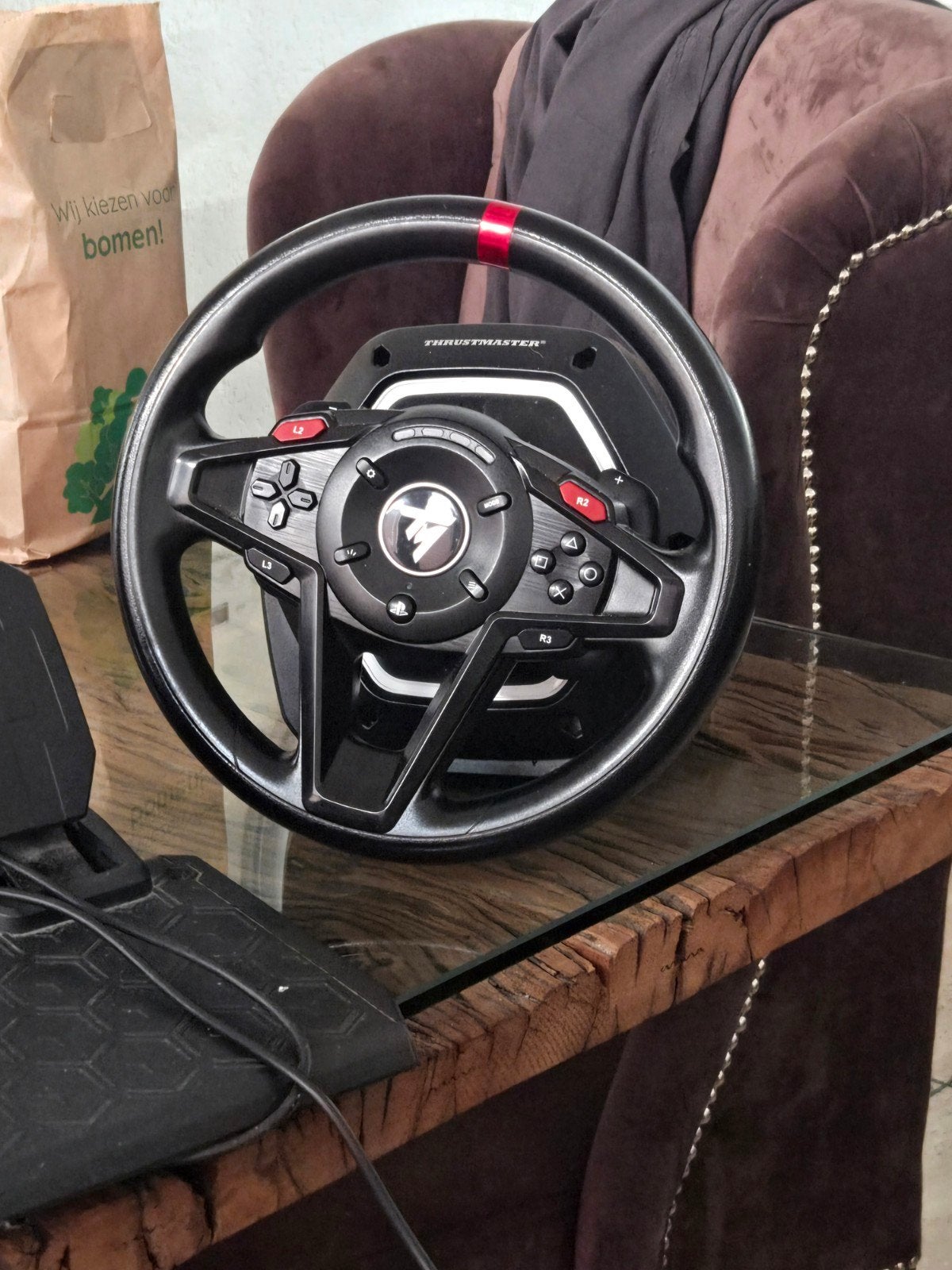 Thrustmaster T150 Force Feedback racestuur met pedalen, Ophalen of Verzenden, Overige merken, Zo goed als nieuw