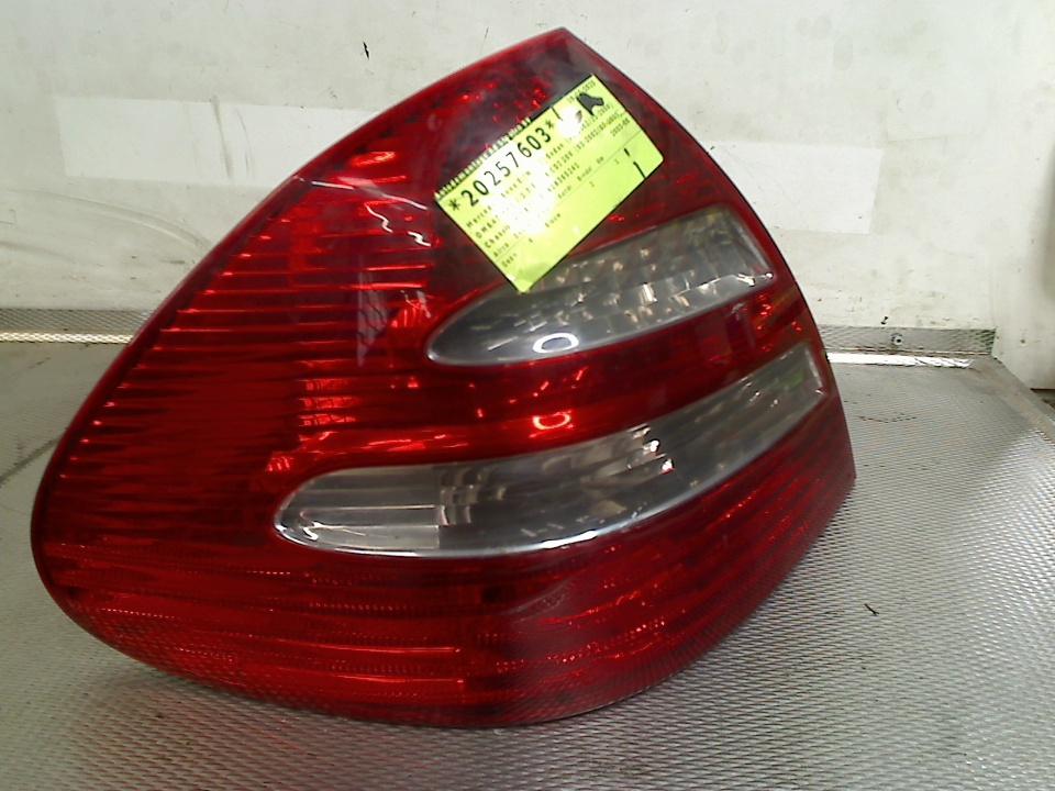 Achterlicht Links Mercedes-Benz E (W211) 2003 A2118200364, Auto-onderdelen, Gebruikt, Mercedes-Benz AG, Mercedes-Benz, Mercedesstraße 120, Stuttgart 70372, , Duitsland