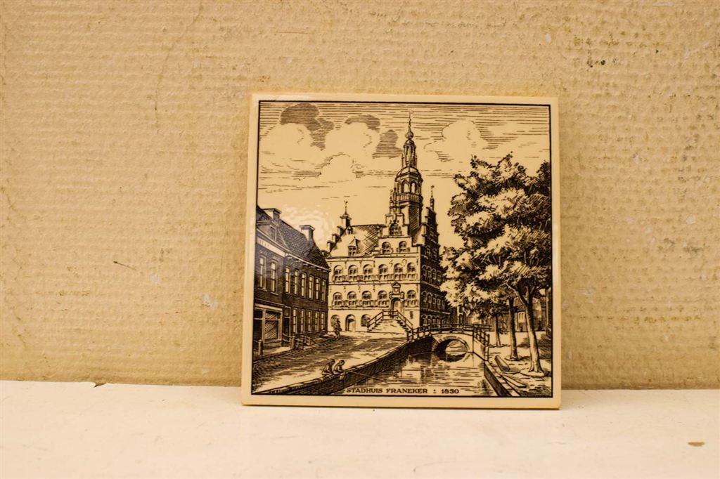 Wandtegel Stadhuis Franeker 1850 49761, Ophalen of Verzenden, Gebruikt