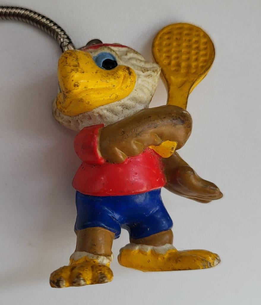 Vintage Sleutelhanger Eend Tennisspeler, Ophalen of Verzenden, Gebruikt, Knuffel of Figuurtje
