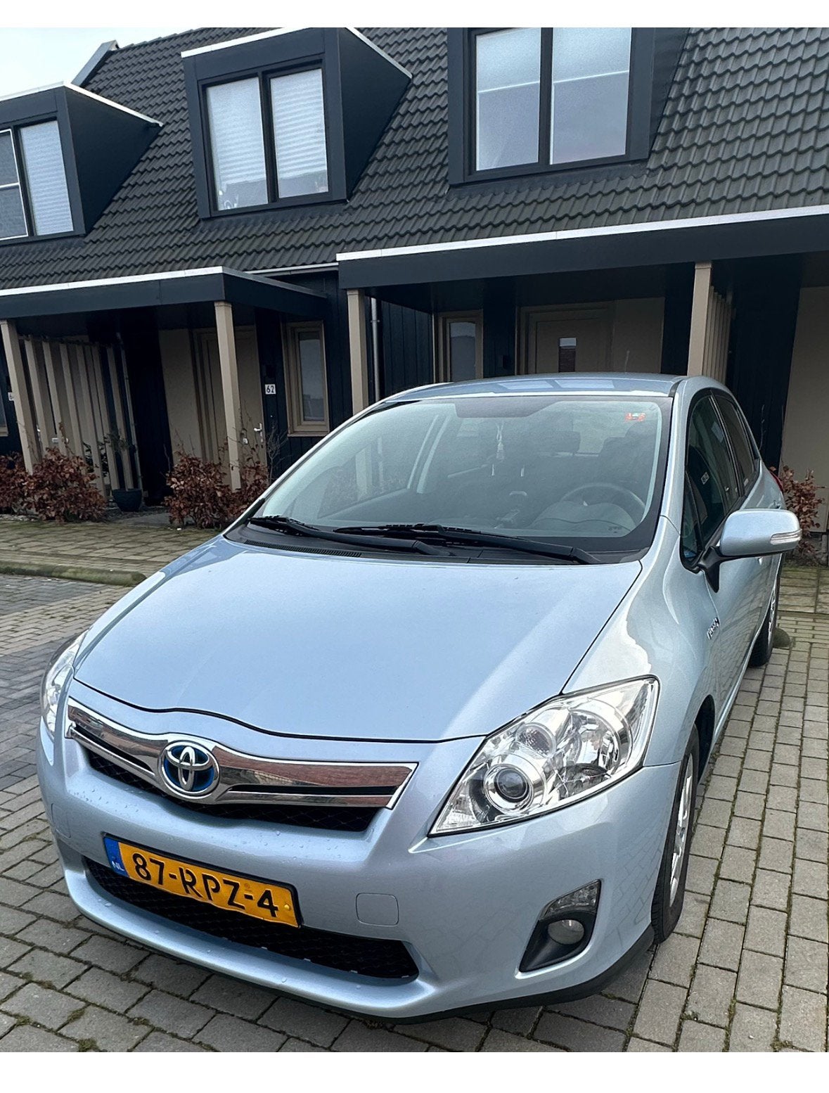 Toyota Auris Hybrid 2012 NAP – IJsbauw Automaat, 4 cilinders, Blauw, Origineel Nederlands, 75 €/maand