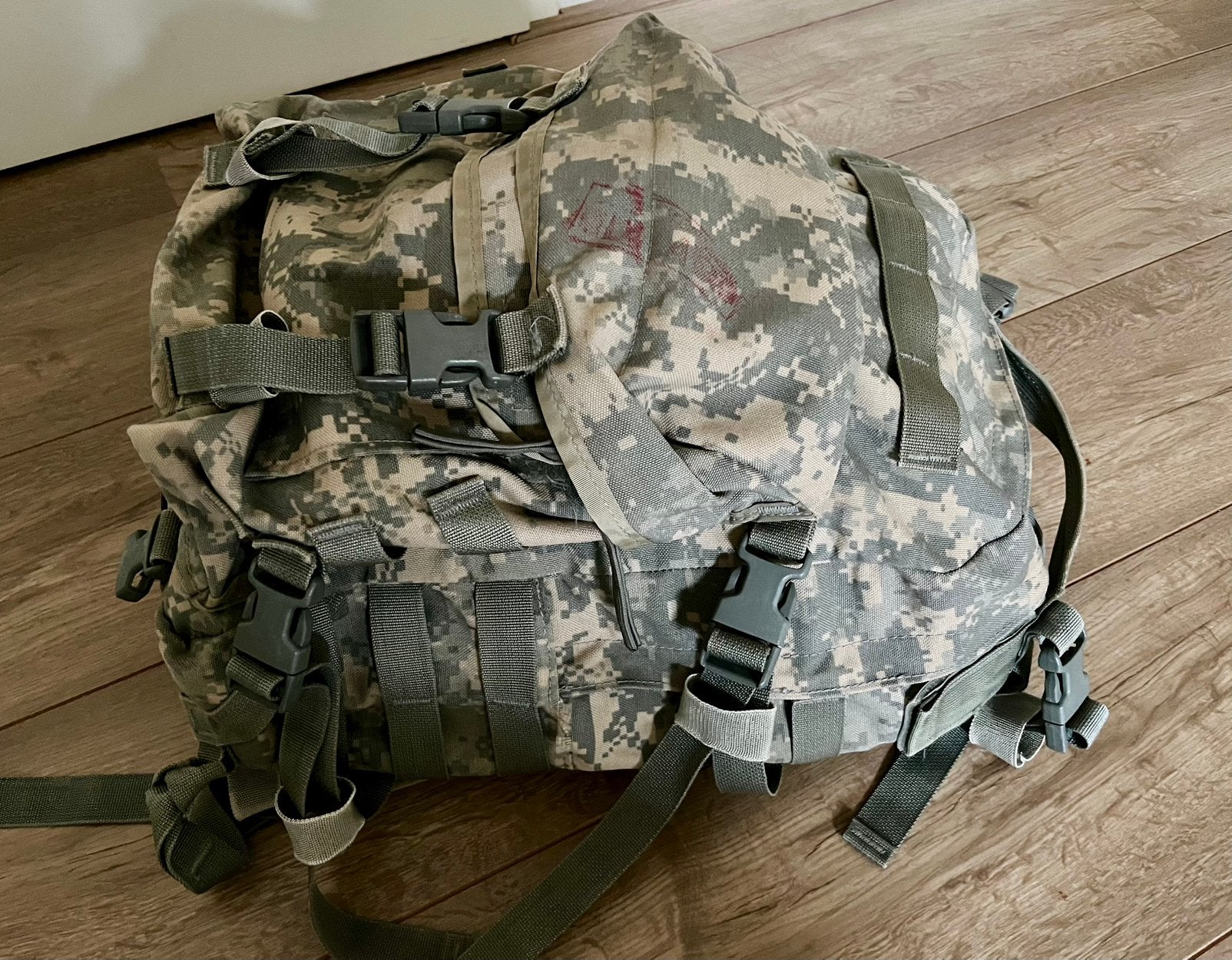 US Army digital camo backpack origineel 35 liter molle pack, Sieraden, Tassen en Uiterlijk, Overige merken, 40 cm of meer, Ophalen of Verzenden