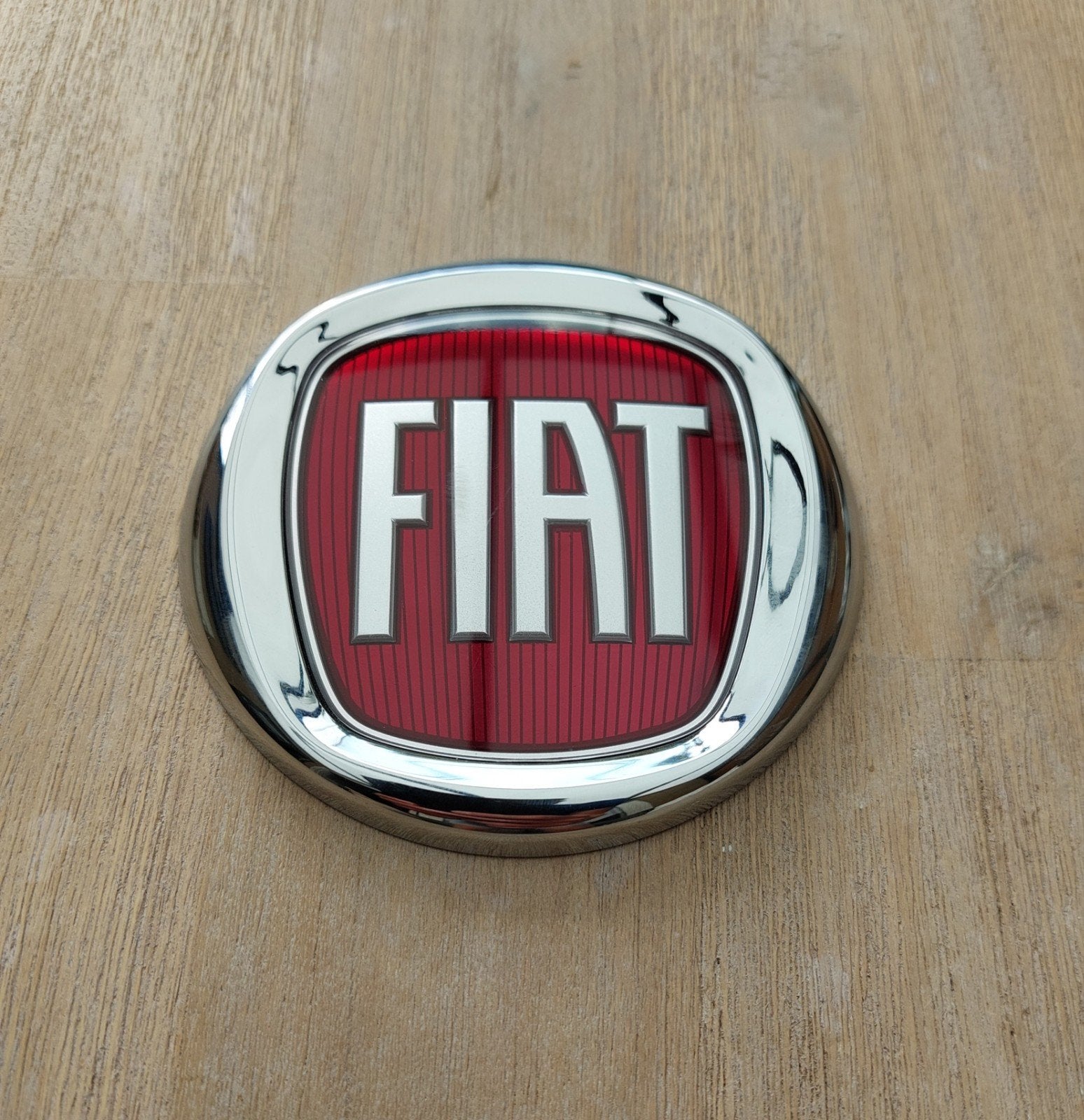 Fiat embleem nieuw, Ophalen of Verzenden, Nieuw