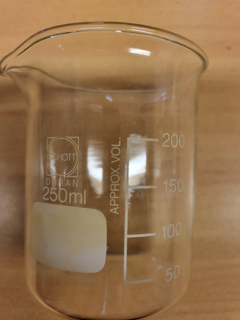 Maatbeker.                3 X aanwezig.         Scott duran, Ophalen of Verzenden, Nieuw, Glas