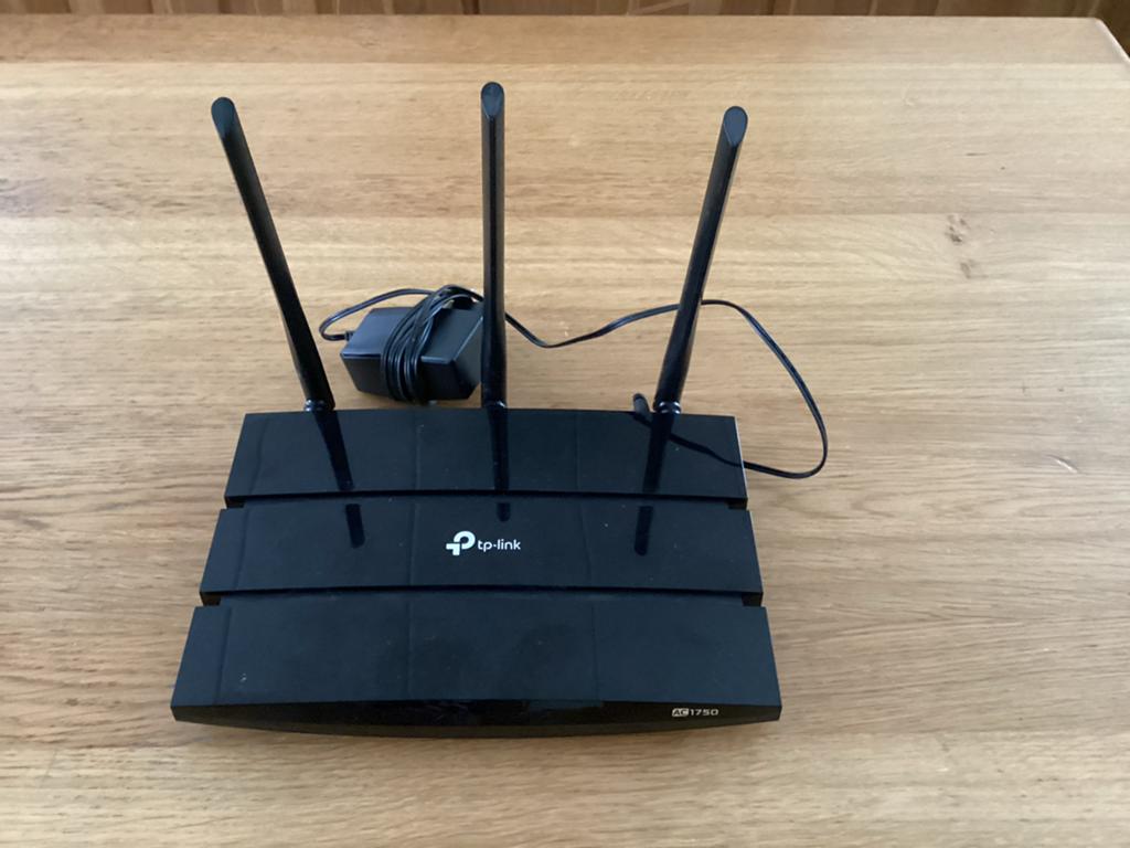 KPN Box 12b Router Sagemcom (Zo goed als nieuw), Ophalen of Verzenden, Zo goed als nieuw, Router