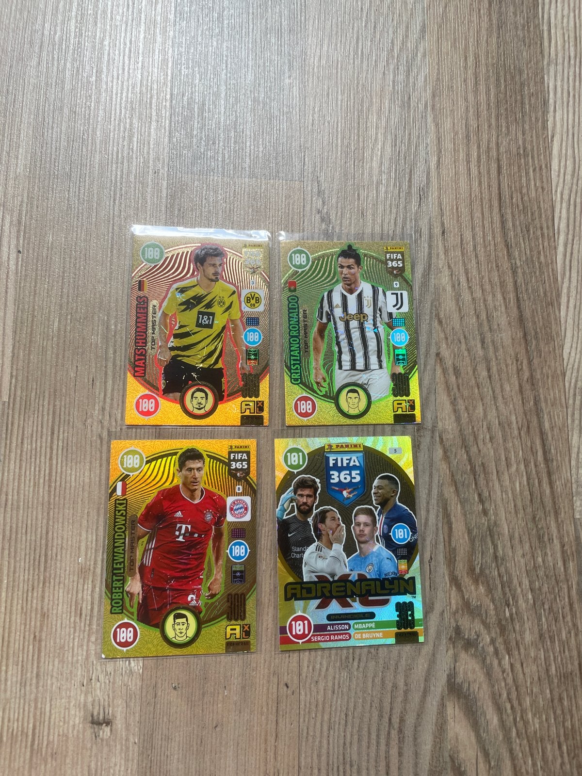 Panini FIFA 365 Adrenalyn XL Voetbal Kaarten Set, Ophalen of Verzenden, Zo goed als nieuw, Buitenlandse clubs, Spelerskaart