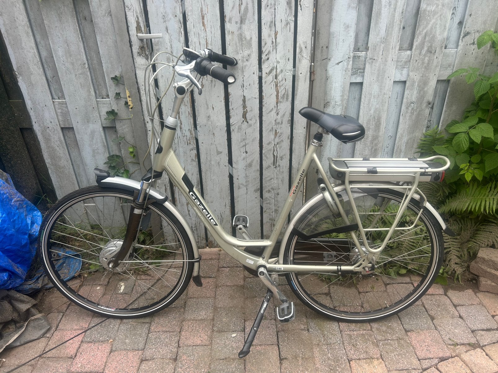 Gazelle elektrische fiets DEFECT, Fietsen en Brommers, Ophalen, Zo goed als nieuw, 59 cm of meer, Gazelle