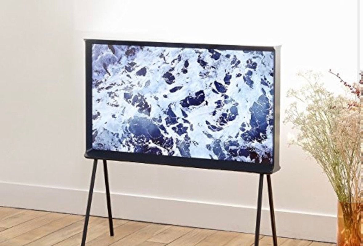 GEZOCHT 32 inch Samsung The Serif, Audio, Tv en Foto, Ophalen, Zo goed als nieuw, 100 cm of meer, 50 Hz