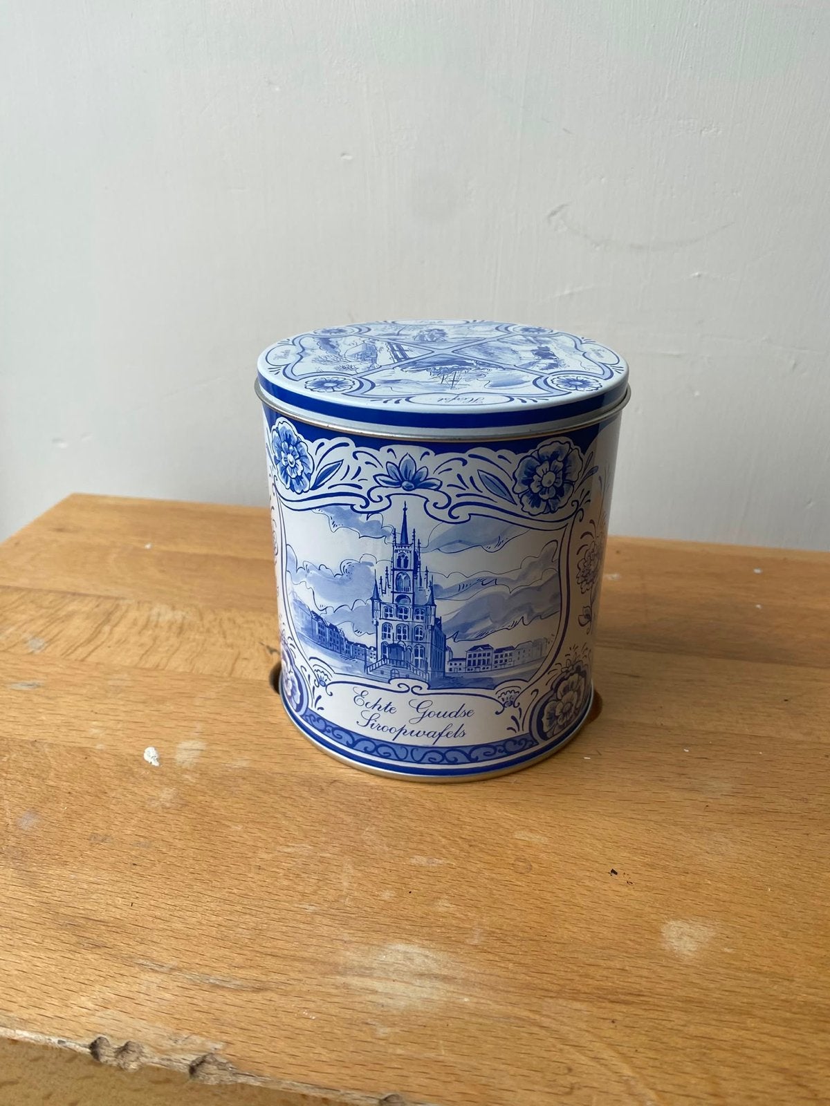 Delfts Blauw Stroopwafelblik - Echt Goudse Stroopwafels, Ophalen of Verzenden, Gebruikt, Koek(jes), Overige merken