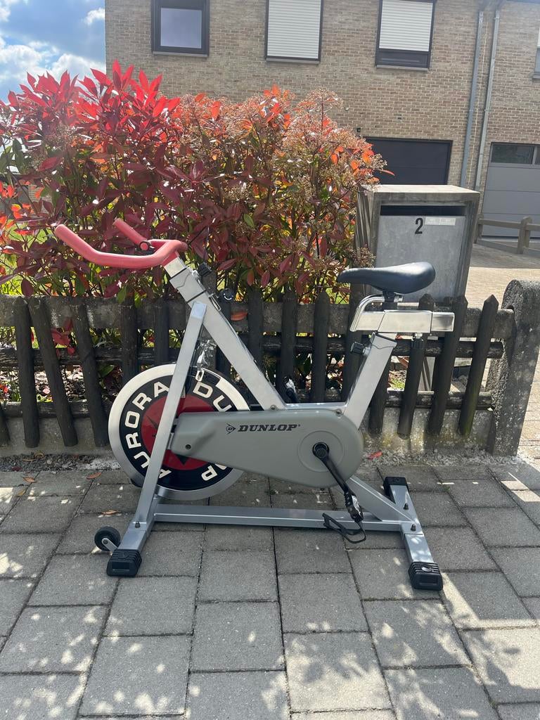 Dunlop Spinningfiets - Zo goed als nieuw, Sport en Fitness, Fitnessapparatuur, Ophalen, Spinningfiets, Zo goed als nieuw, Metaal