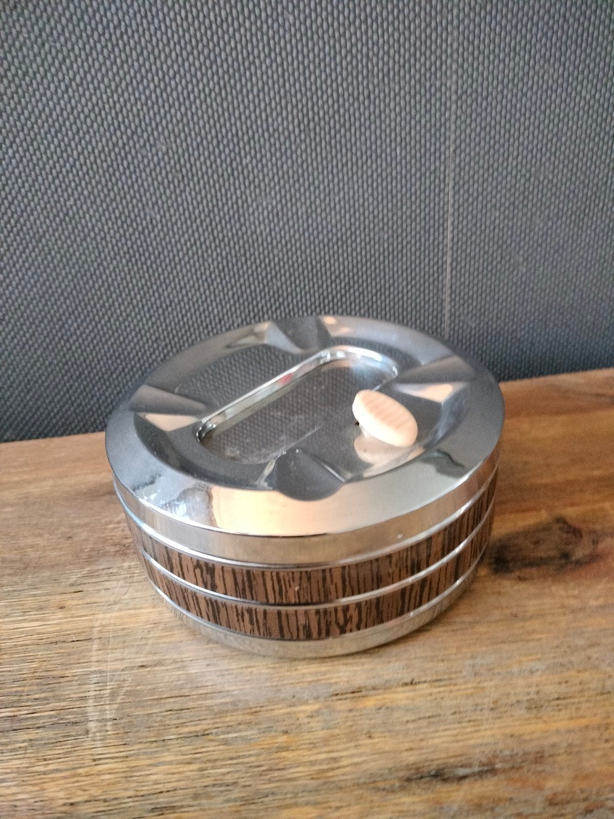 vintage mid century asbak chroom/hout look, Ophalen of Verzenden, Gebruikt, Asbak