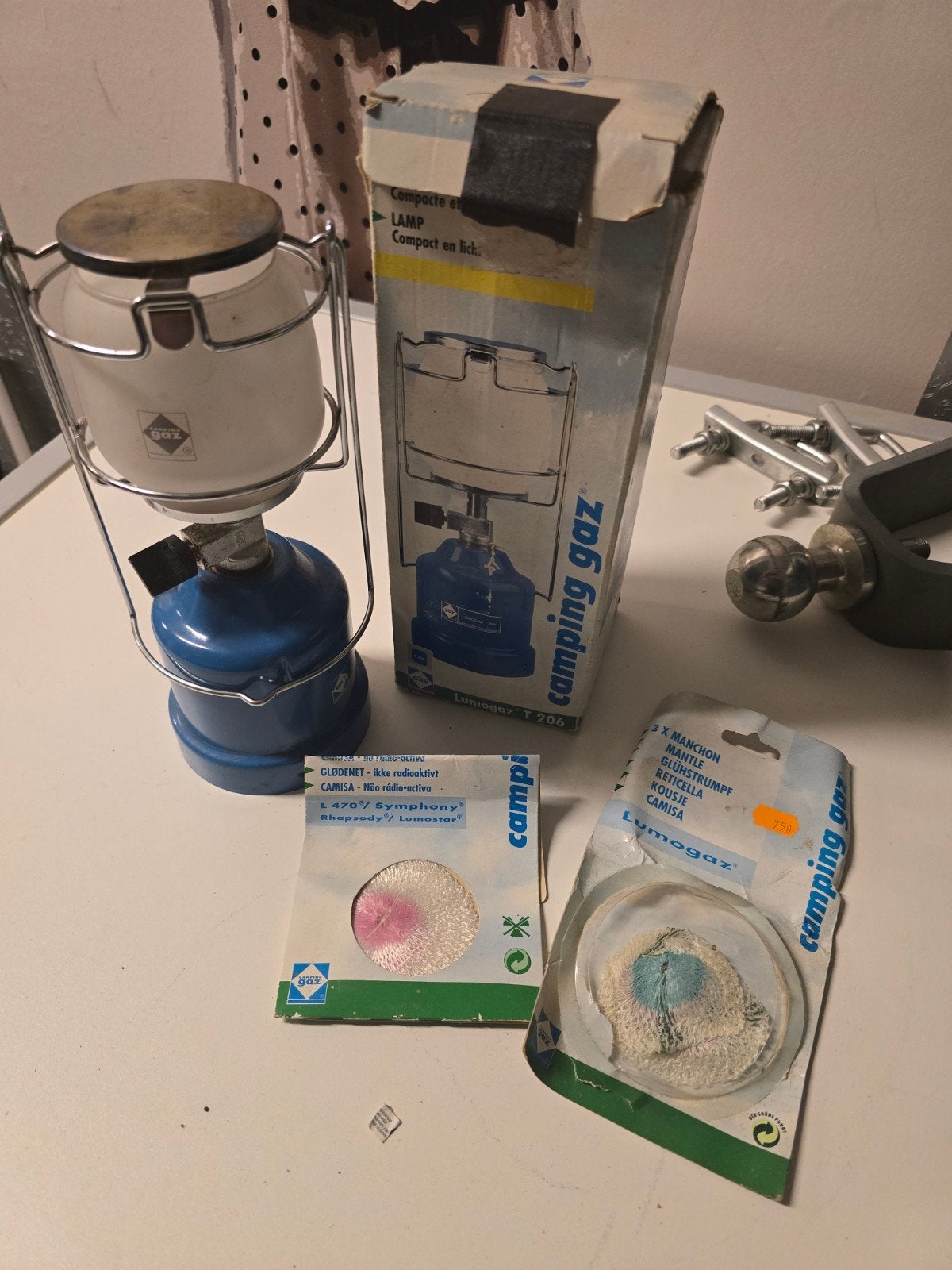 Campingaz gaslamp met extra branderzakjes, Ophalen, Gebruikt
